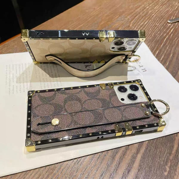 Apple mobile phone high-grade electroplated gold-rimmed leather wristband direct protective case