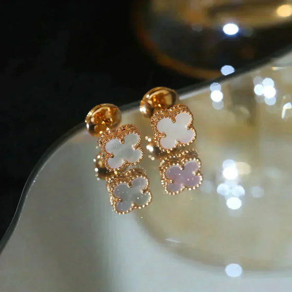 ˇFashion StreetˇCLOVER MINI 9.5MM WHITE MOP EARRINGS