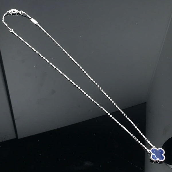 ˇFashion StreetˇCLOVER PIETERSITE SILVER LONG NECKLACE