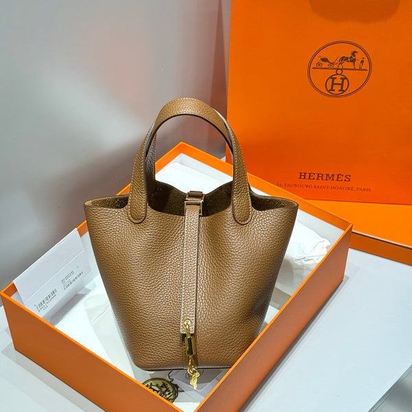 HERMES 25S PICOTIN LOCK 18 IN BURNT CARAMEL CALFSKIN GOLD HARDWARE