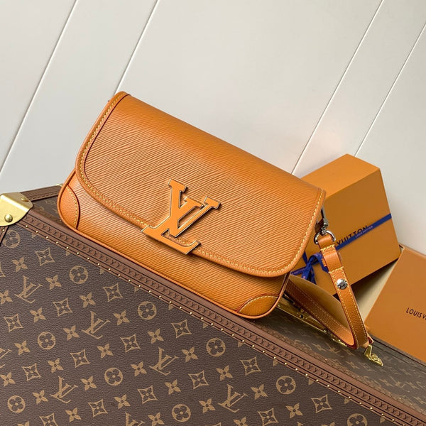 BUCI BAG 24 IN GOLD MIEL BROWN EPI GRAIN COWHIDE