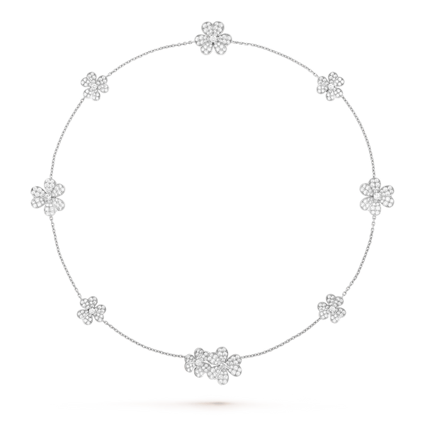 ˇFashion StreetˇFRIVOLE SILVER 9 FLOWERS NECKLACE